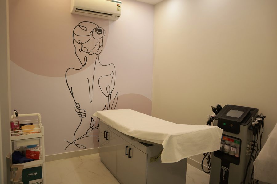 Ageing Skin treatment at Lavanayam Clinic, Greater Noida West